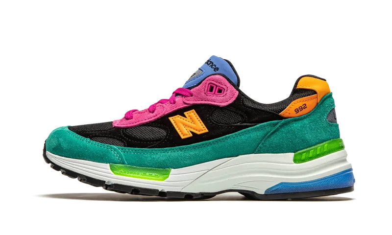 New Balance M992RE “Black / Green / Pink” (M992RE)