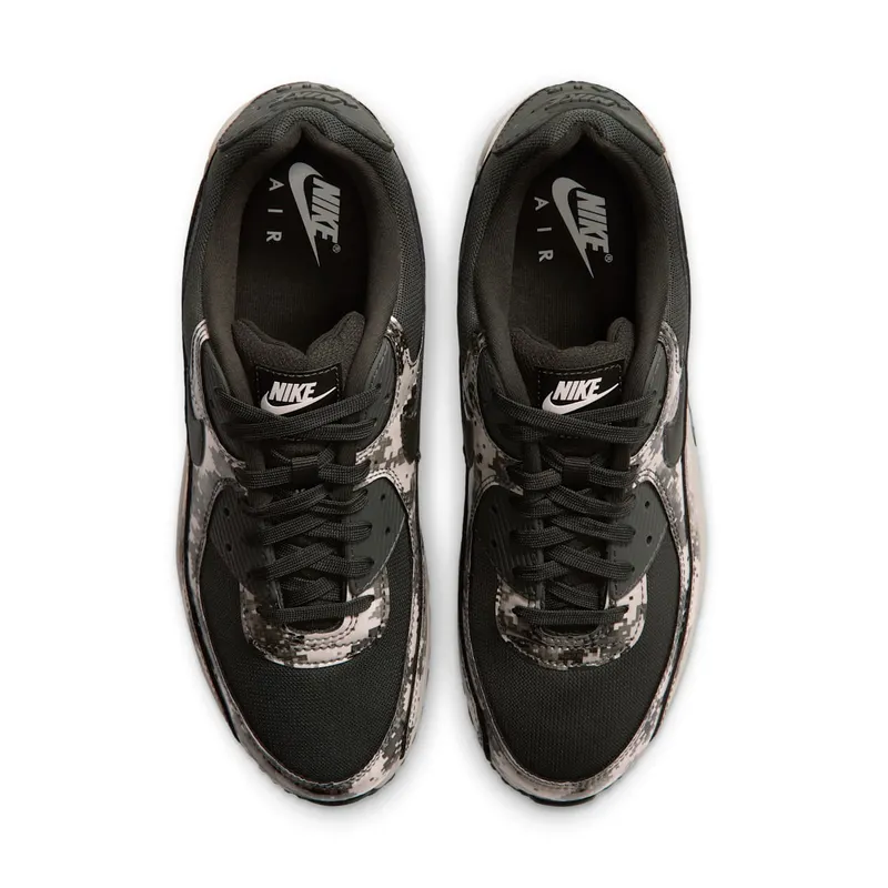 Nike Air Max 90 ‘Digi Camo’ (IZ4713-355): digitale camouflage op een klassieker (4)
