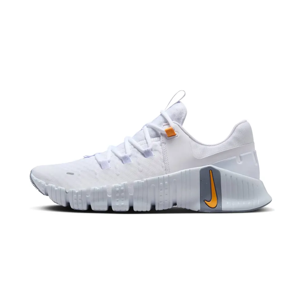 Nike Free Metcon 5 “White Football Grey” (DV3949-102)