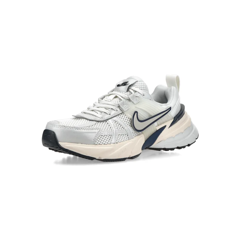 Nike V2K Run (platinum tint) – FD0736-004