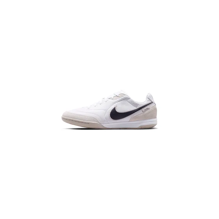 Nike Tiempo Streetgato Indoor/Court Low-Top “White/Moon Particle/Gridiron” (HQ7017-101)