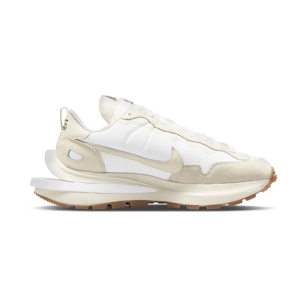 Nike x sacai Vaporwaffle Sail Gum (2021) (DD1875-100)