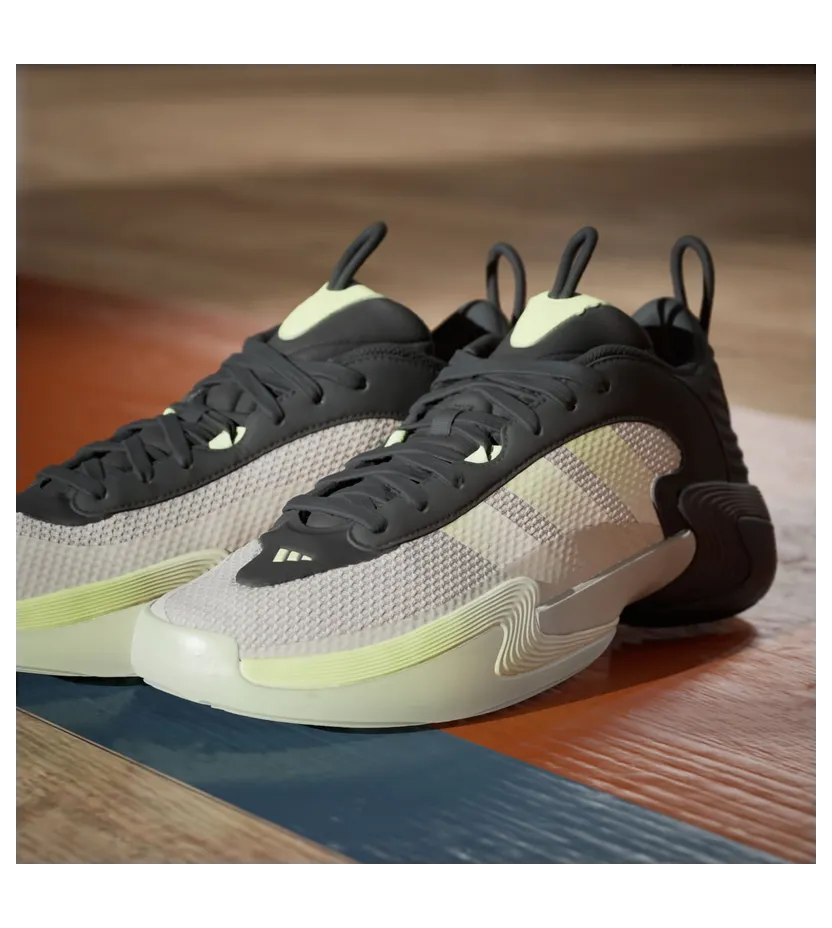 adidas-exhibit-select IG6620