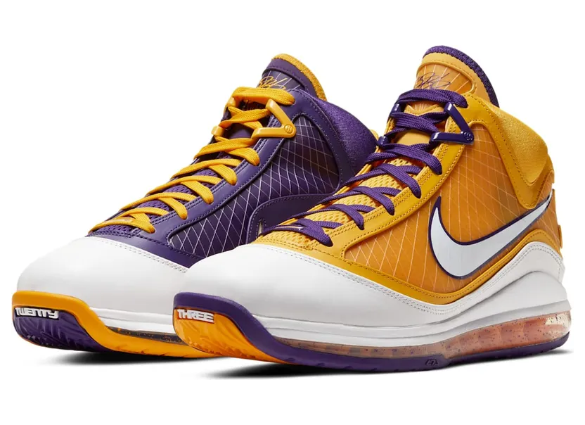 nike-lebron-7 CW2300-500