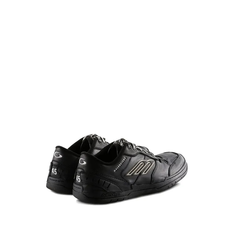 Balenciaga Hamptons Worn-Out “Black” (841765 WCURB 1000)