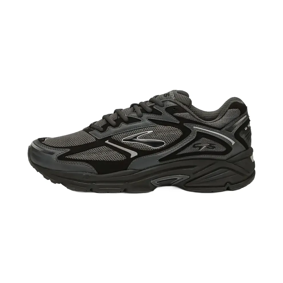 Brooks Adrenaline GTS 4 “Sand / Black / Dark” (110485-053)