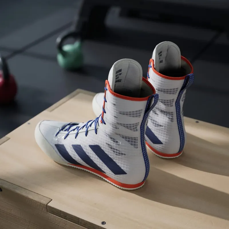 Adidas Box Hog 4 Cloud White / Dark Blue / Royal Blue (JP9847)
