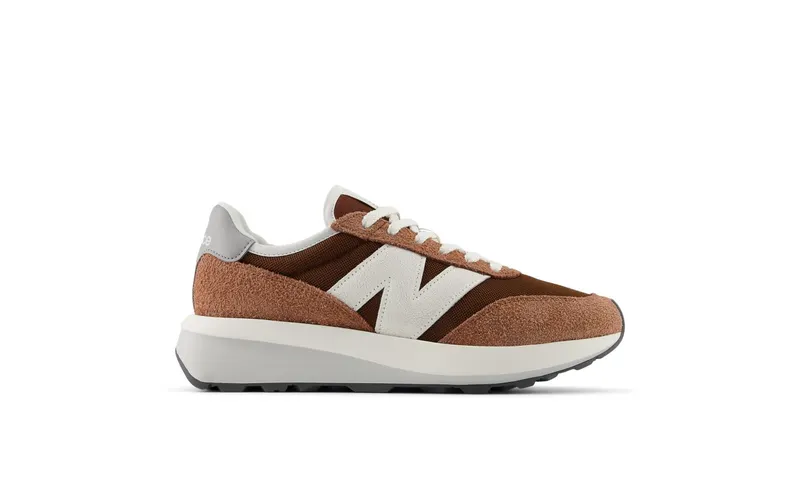 New Balance 370 Pecan