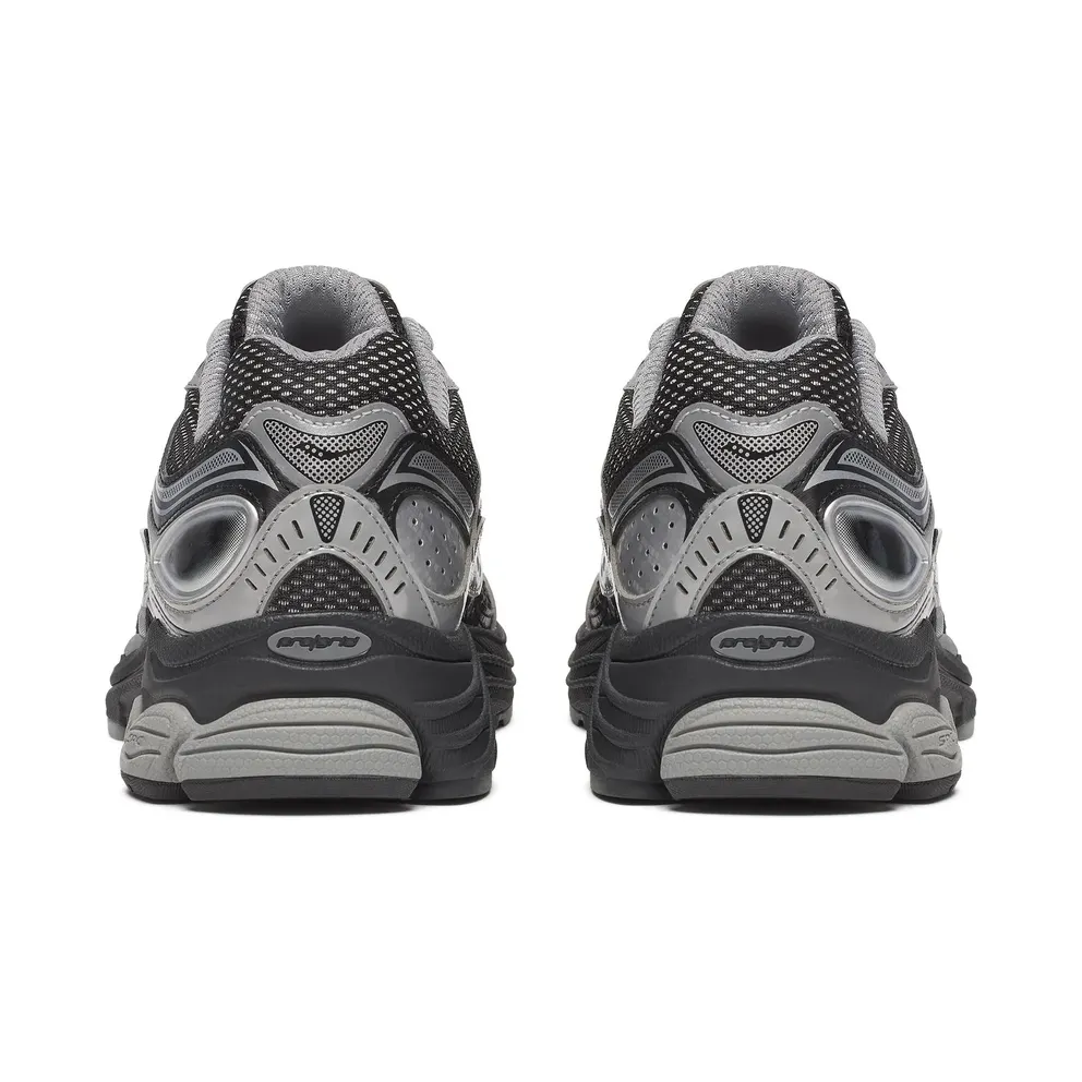 SAUCONY ProGrid Omni 9 OG “Black / Silver” (S70739-13)