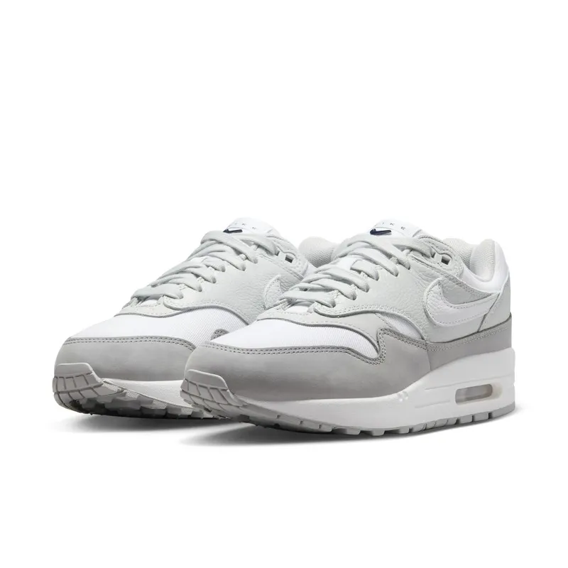 Nike Air Max 1 ’87 LX NBHD Photon Dust/Light Smoke Grey/Midnight Navy/White (FN0564-001)