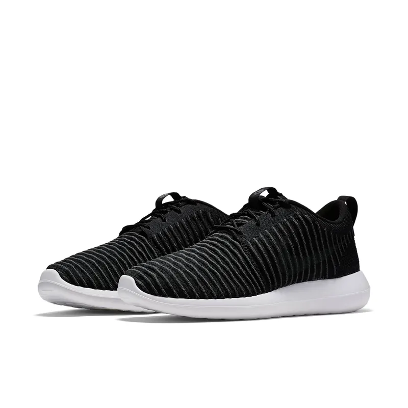 Nike Roshe Two Flyknit Black/Dark Grey-White-Volt Black/Dark Grey-White-Volt (844833-001)