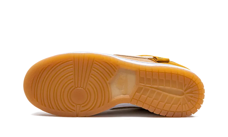 Nike Dunk Low SE “Teddy Bear Praline” (DZ5350-288)