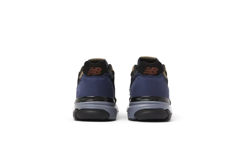 New Balance 920 MiUK Navy Beige Black (M920INV)