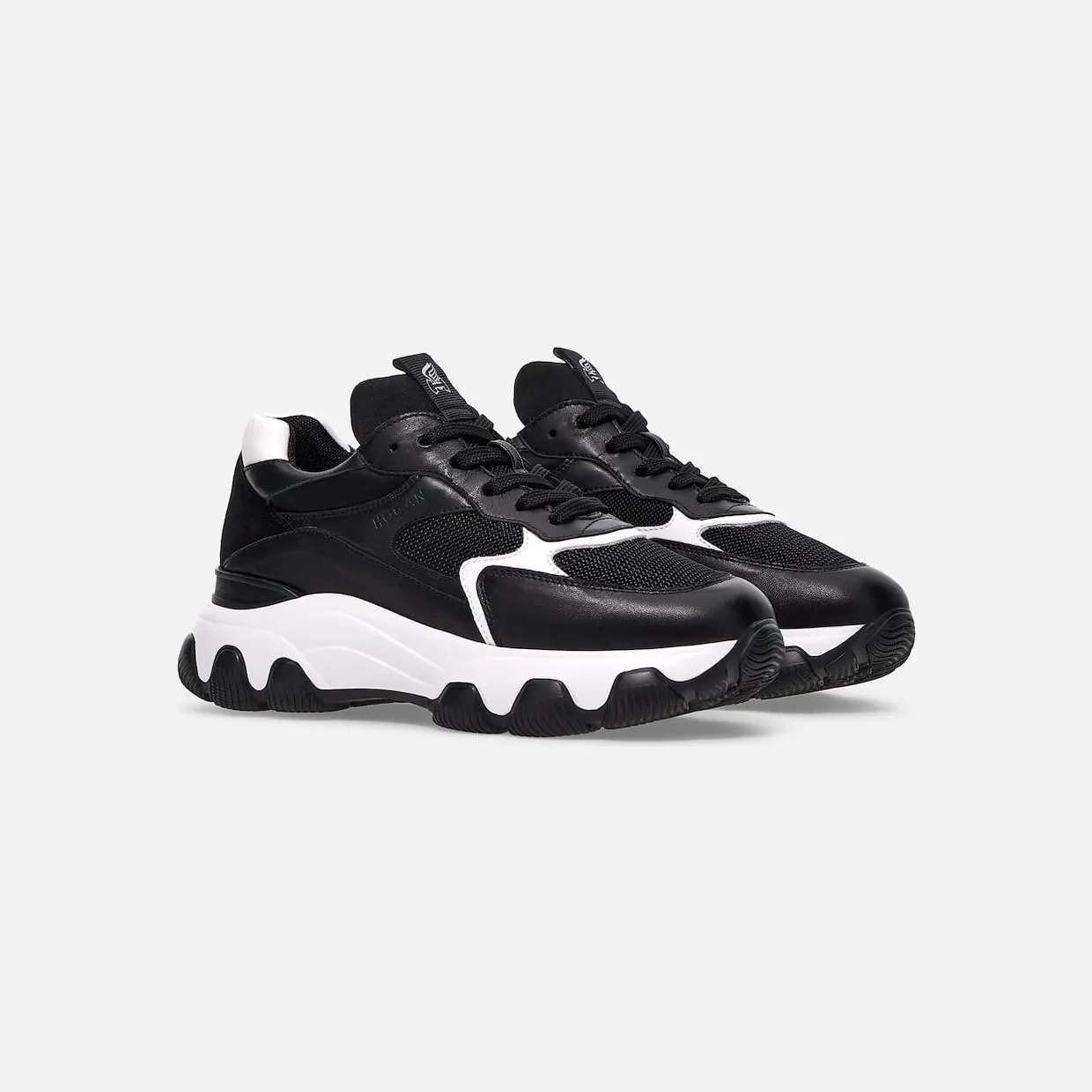 Hogan Hyperactive White Black (HXW5400DG60ONY0002)