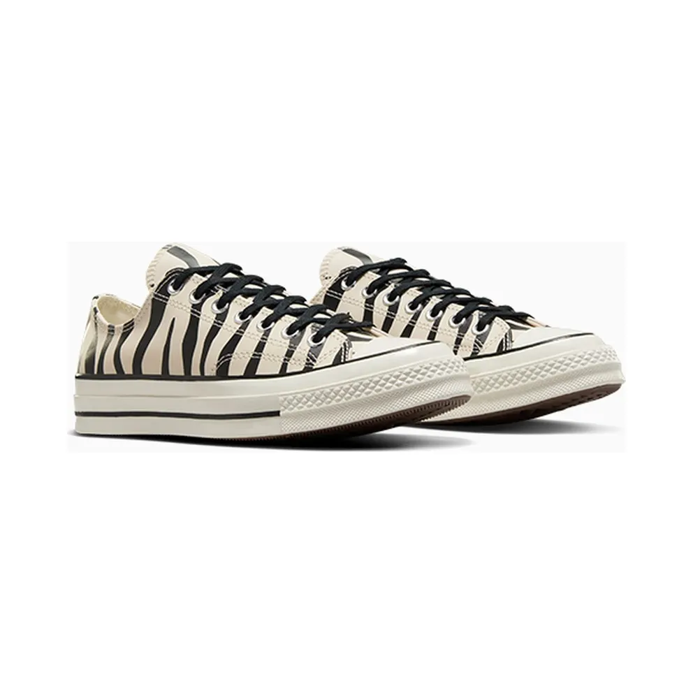 Converse Chuck 70 Glow-In-The-Dark Zebra Print Light Dune/Black/Egret (A13438C)