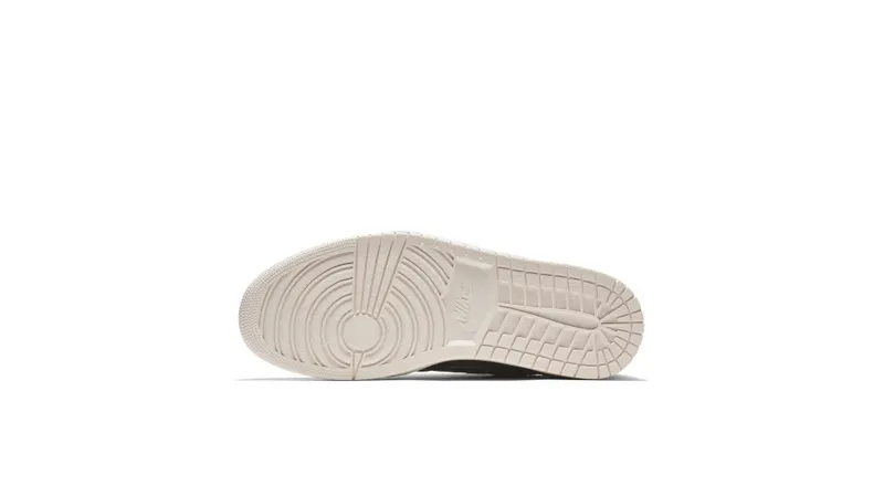 Jordan 1 Retro Low Flyknit Black Guava Ice Black/Black-Anthracite-Guava Ice (AH4506-010)