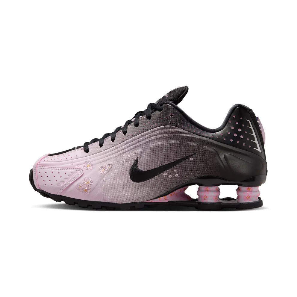 Nike Shox R4 “Sakura” (IB8872-600)