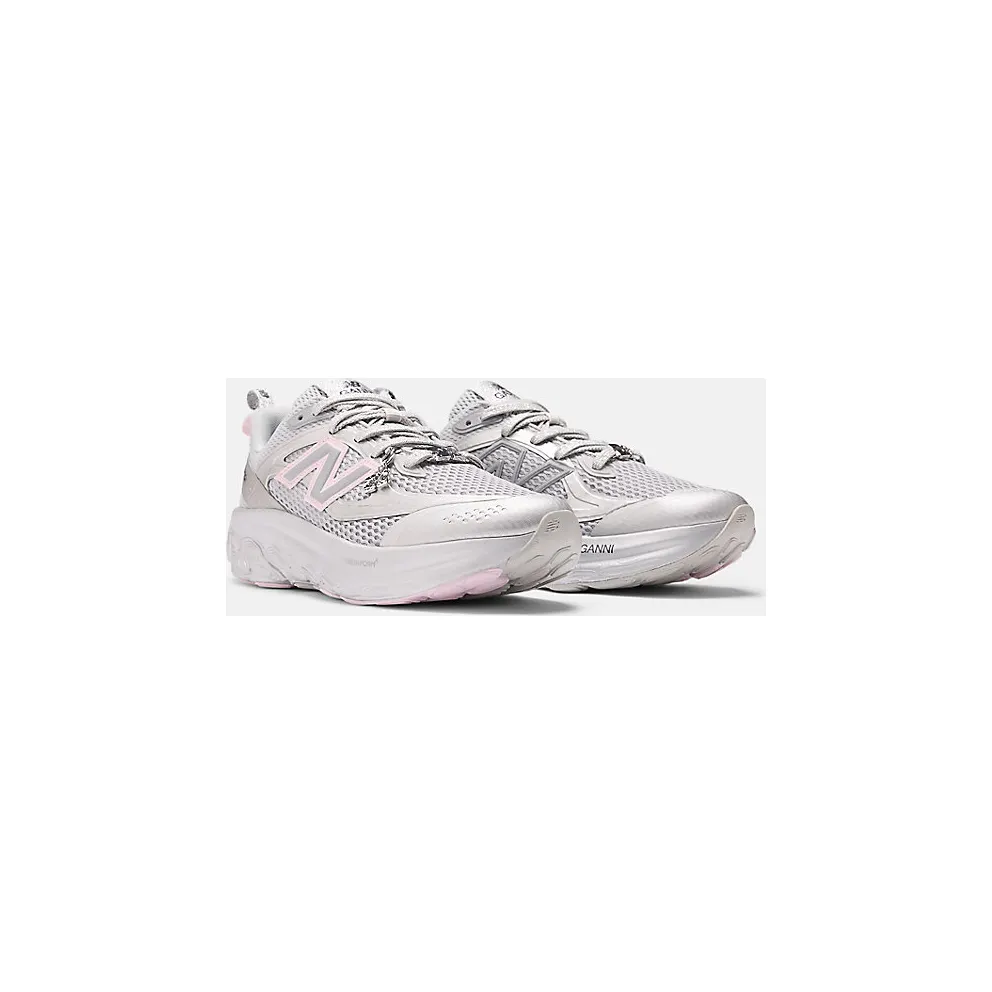 New Balance Fresh Foam Trainer GANNI Silver Metallic (UTRNGA)