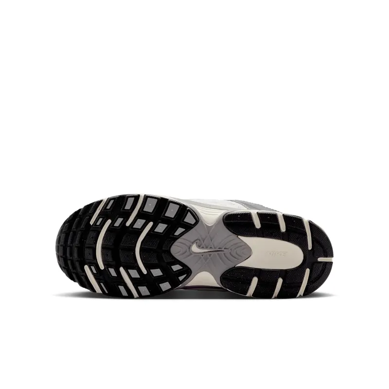 Nike V5 RNR GS “Phantom Pencil Point” (HQ6411-003)