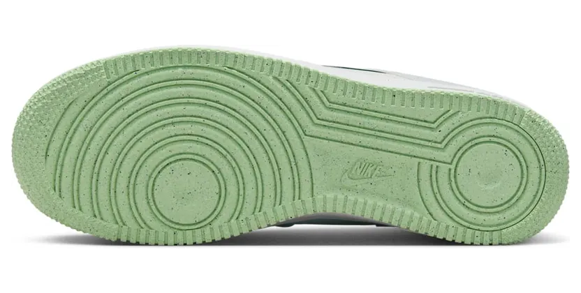 nike-air-force FN8540-001