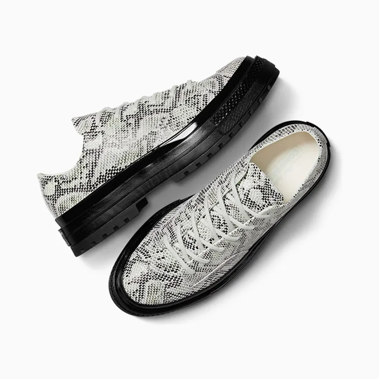 converse-chuck-taylor-all-star A15045C