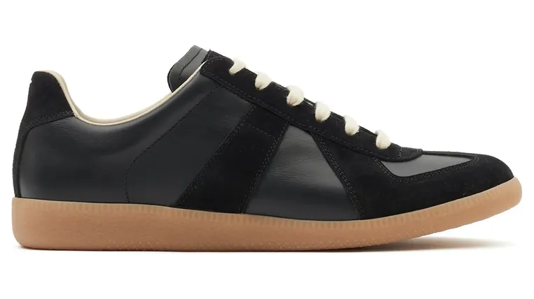 Maison Margiela Replica “Black” (P1895 S57WS0236 H6851)