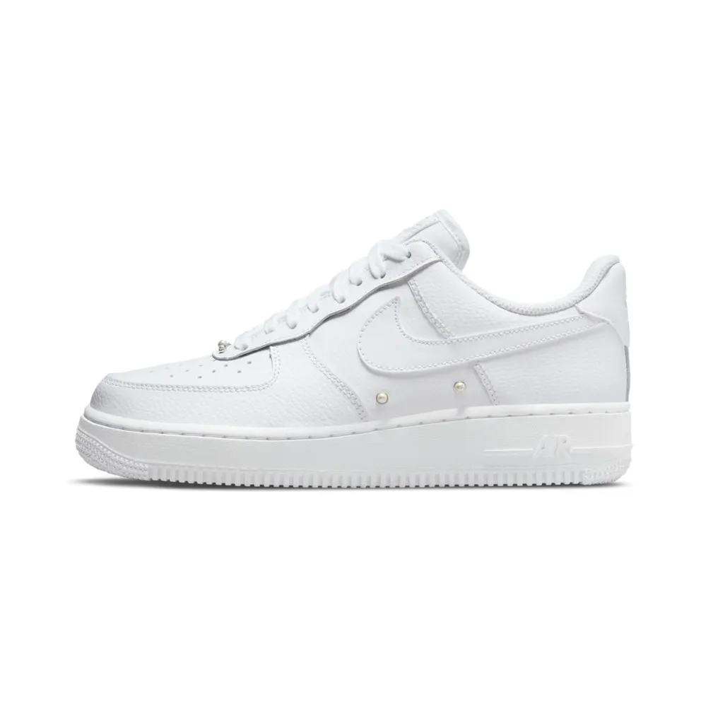 Nike Air Force 1 Low ’07 SE Pearl White (W) (DQ0231-100)