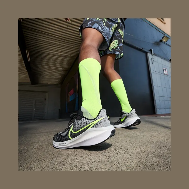 nike-vomero-17 FB1309-001