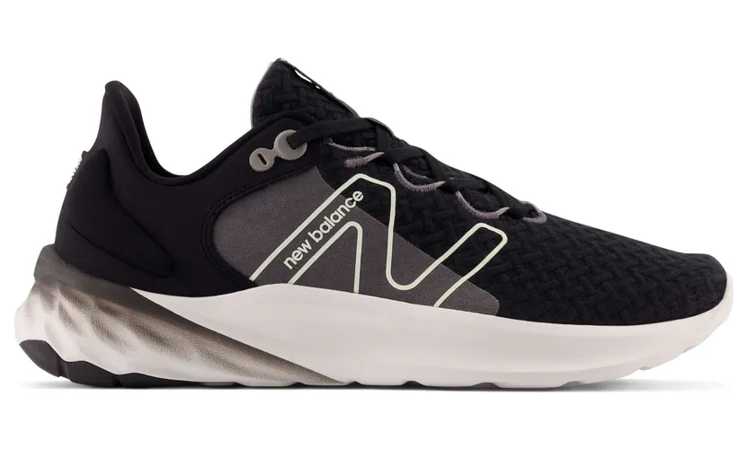 new-balance-sneaker MROAVHK2