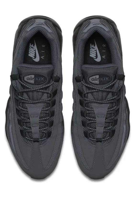 nike-air-max 749766-010