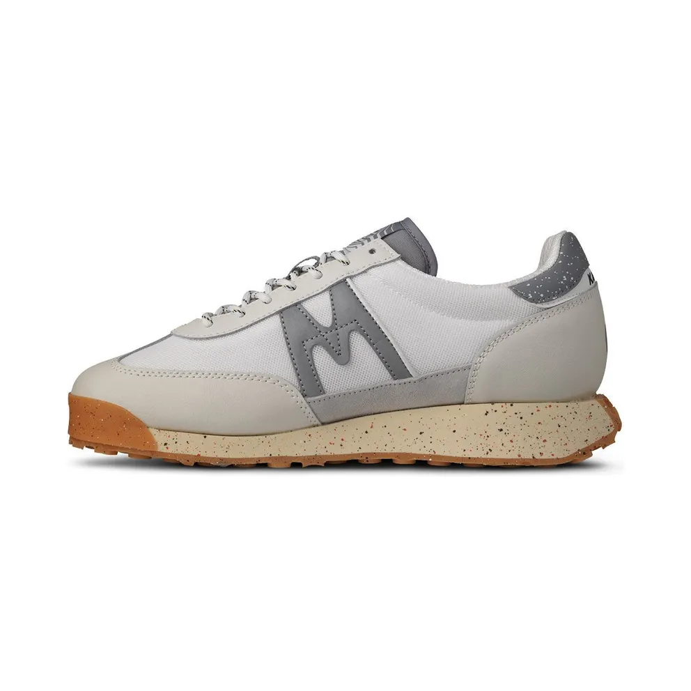 Karhu Mestari – “Flow State Pack – Lily White” (F840007)