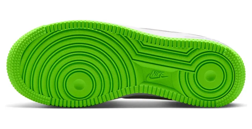 nike-air-force IO4610-002