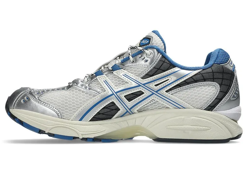 ASICS GEL-NIMBUS 10.1 “Cream / Polar Night” (1203A543-109)