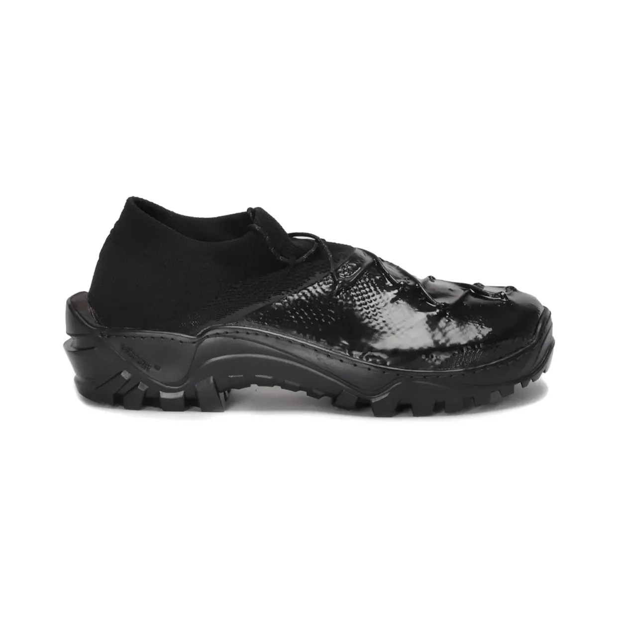 demon-sneaker VIPARABLACK
