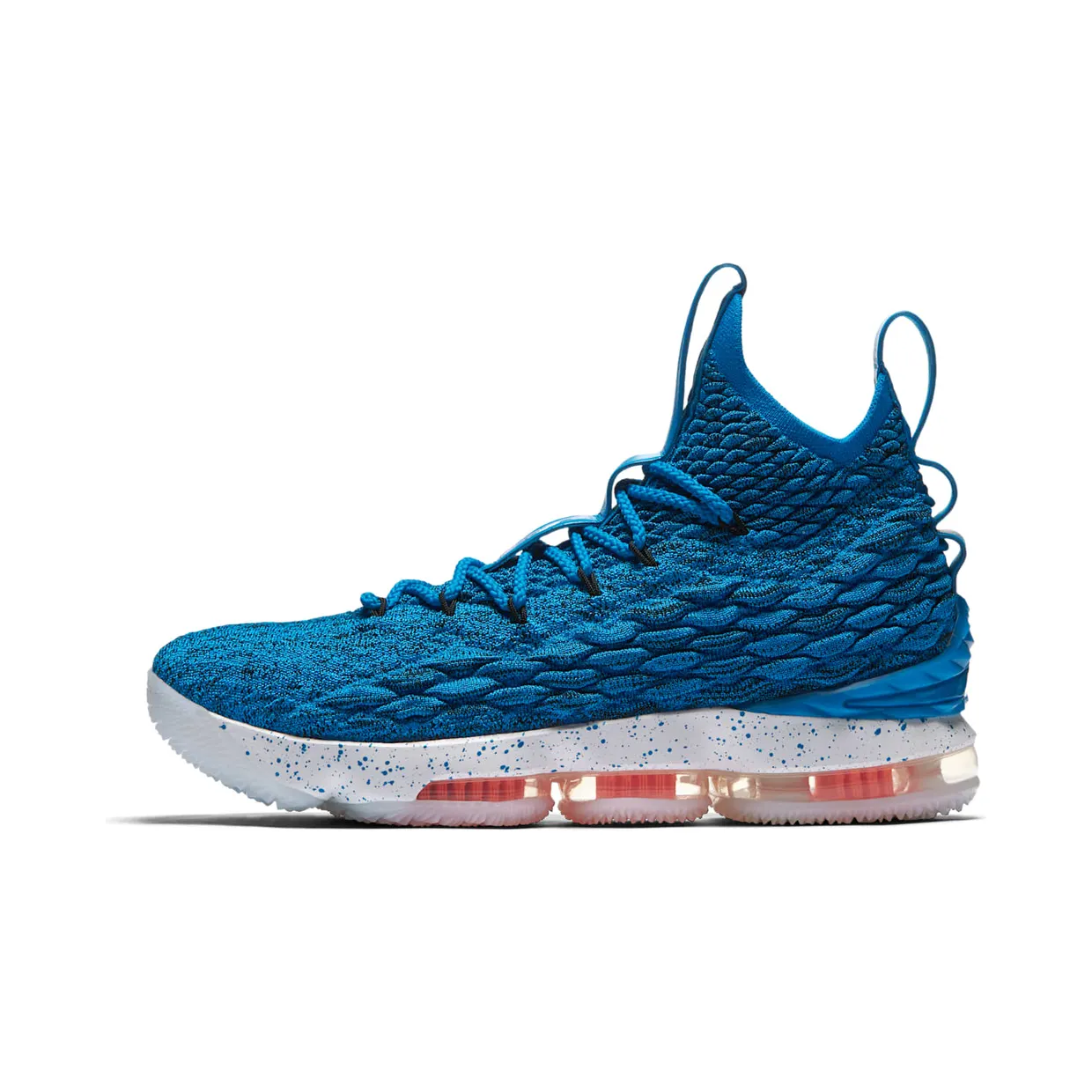 nike-lebron-15 897648-400