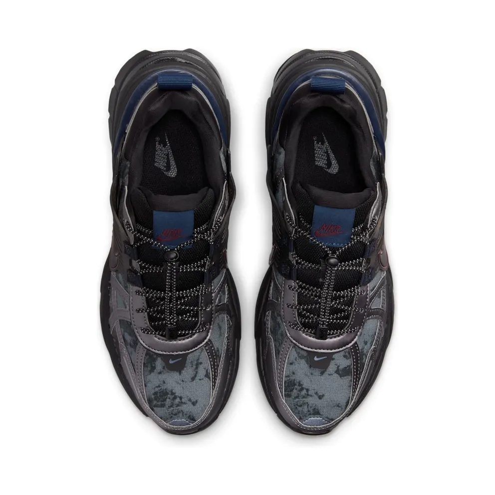 Nike V2K Run Metallic Dark Grey Burgundy Crush (HQ4053-001)