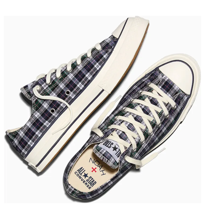 converse-chuck-taylor-all-star A19715C