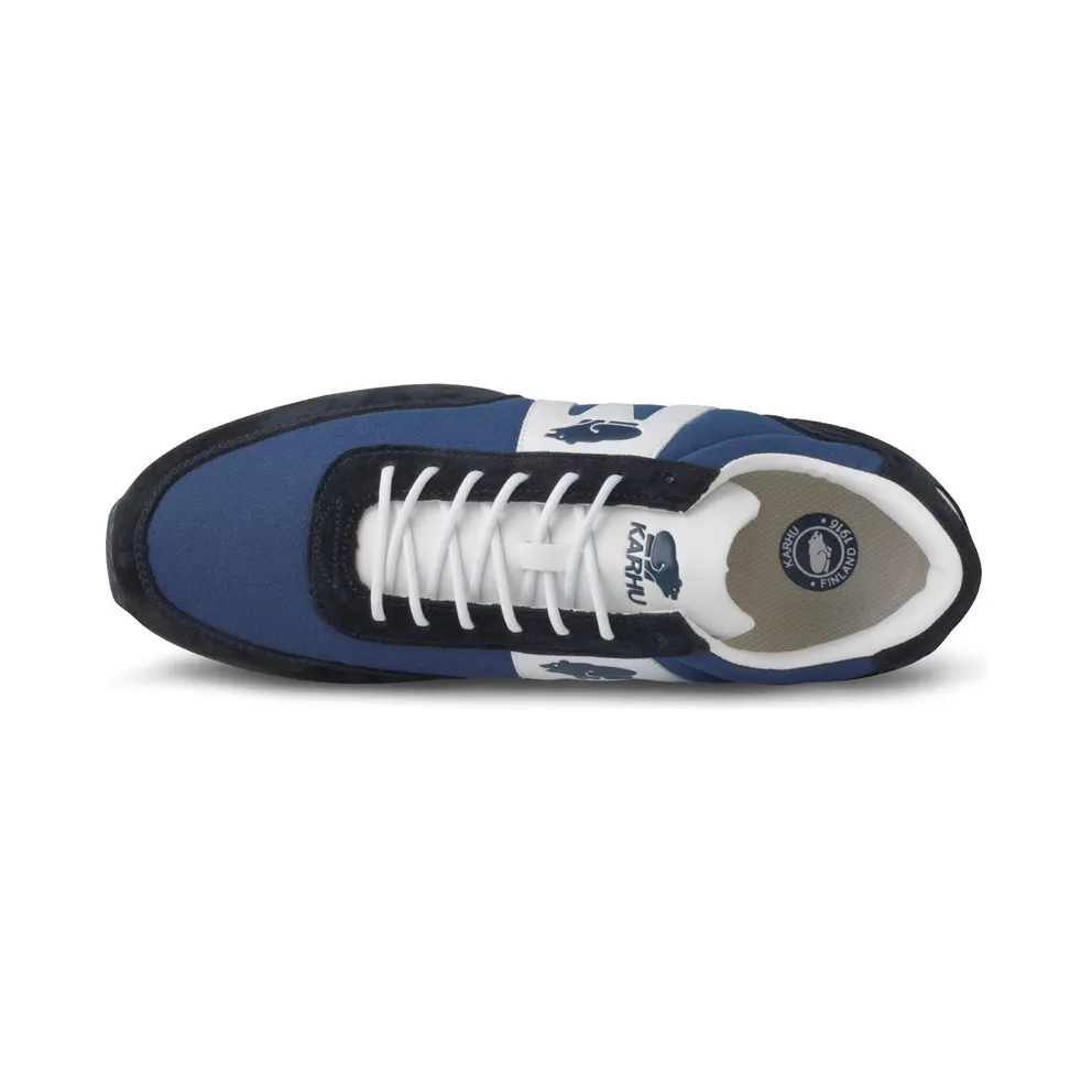 Karhu Albatross 82 – “Deep Navy White” (F802501)