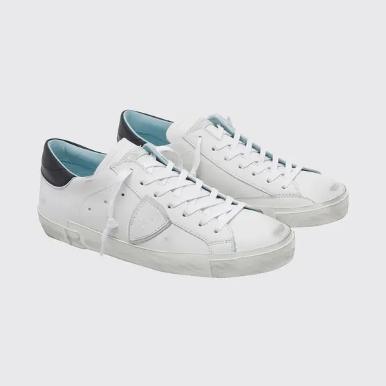 Philippe Model Paris Leather Low-Top with Worn Effect and Shield Logo White 3 (PRLUV022)