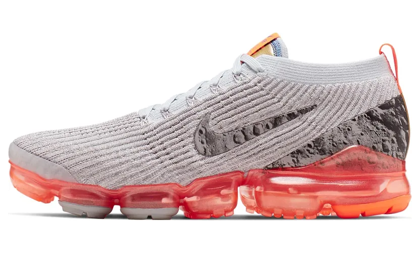 Nike Air VaporMax Flyknit 3 Moon Landing