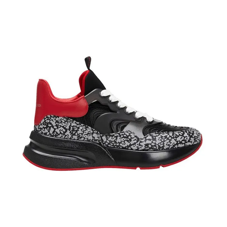 Alexander McQueen Oversized Runner Black Red Relective (712510WICEJ1591)