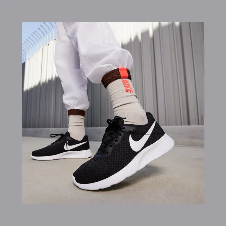 nike-tanjun DJ6257-004