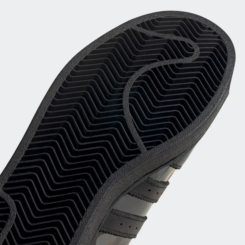 adidas Superstar Core Black / Supplier Colour / Cloud White (FX5567)