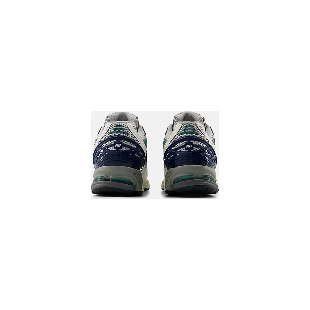 New Balance 1906R “Silver Metallic / Deep Ocean” (U1906ND)