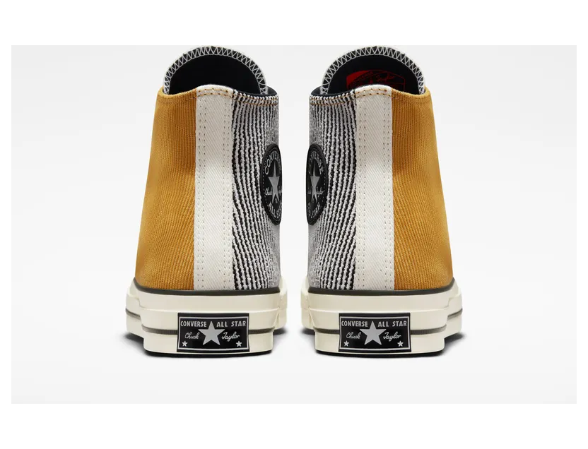 converse-chuck-taylor-all-star A02748C