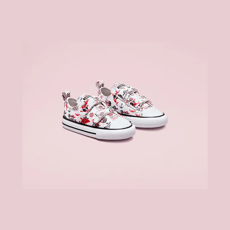 converse-chuck-taylor-all-star 772875C