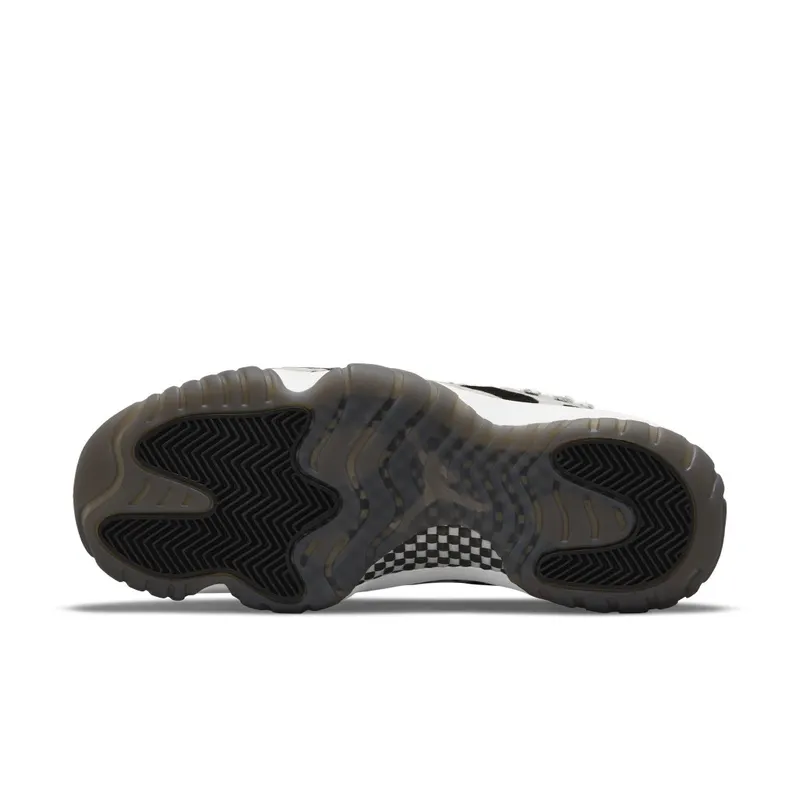 Air Jordan 11 Retro Black (AR0715-010)