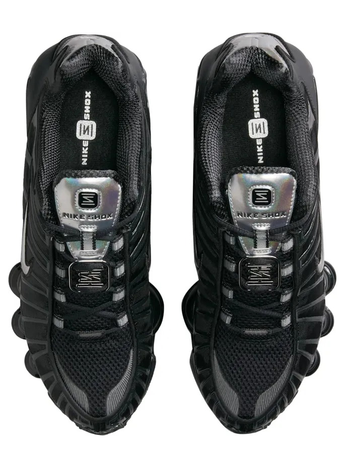 nike-shox IB7704-001