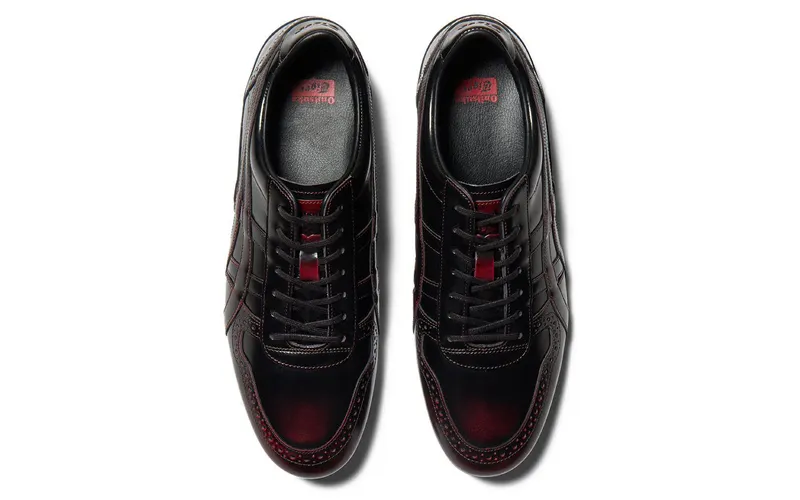 Onitsuka Tiger Ultimate Trainer Licorice Brown Classic Red (1181A610-200)