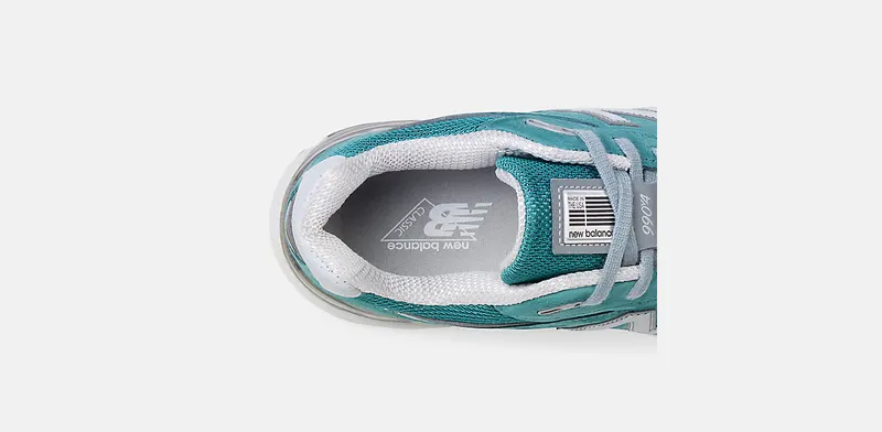 New Balance 990v4 (U990OV4)